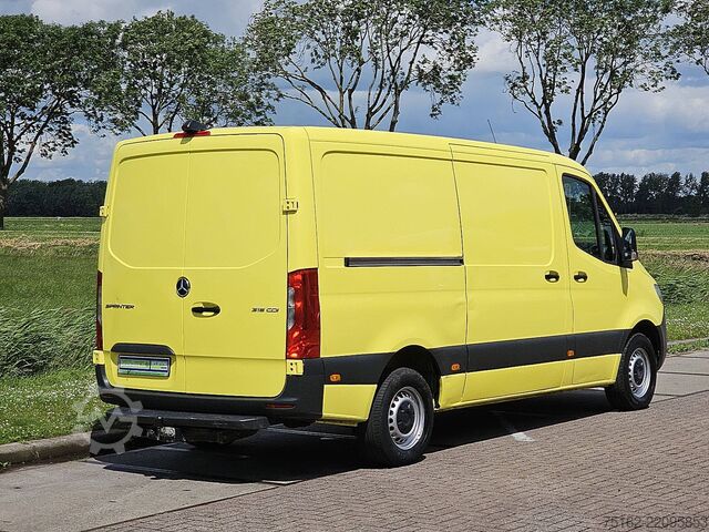 Hochdachkombi MERCEDES-BENZ SPRINTER 314 L2H1 RWD Mbux AC!