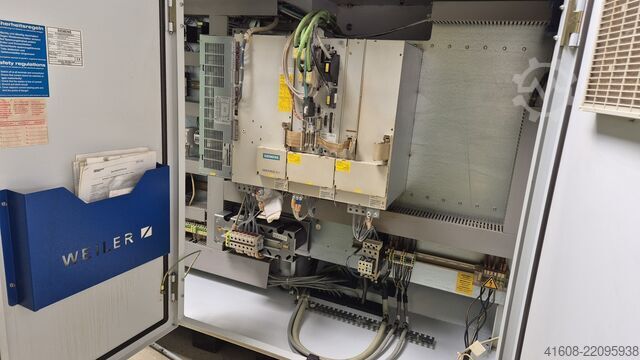Torno CNC - controlado por ciclos WEILER E55 x 1000