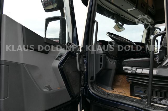 Standardni tegljač RENAULT T 520 Retarder 2-XL-Tank Standklima Sondermodell