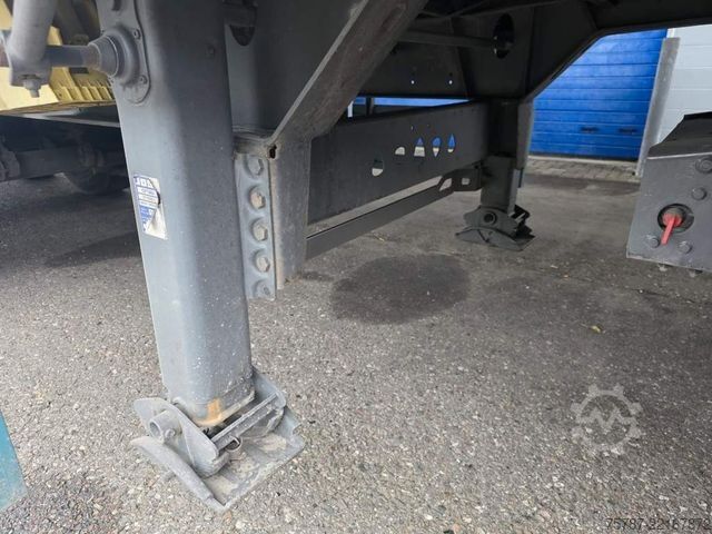 Polpriklopnik s premičnim dnom REISCH 65 cbm Schubboden , BPW trommel, ALCOA LM Felgen