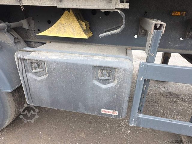 Polpriklopnik kiper REISCH 49 cbm Getreidekipper, SAF Trommel, Lift