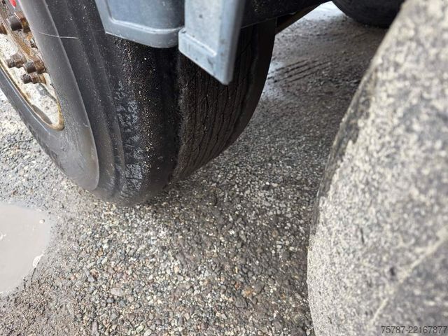 Polpriklopnik kiper REISCH 49 cbm Getreidekipper, SAF Trommel, Lift