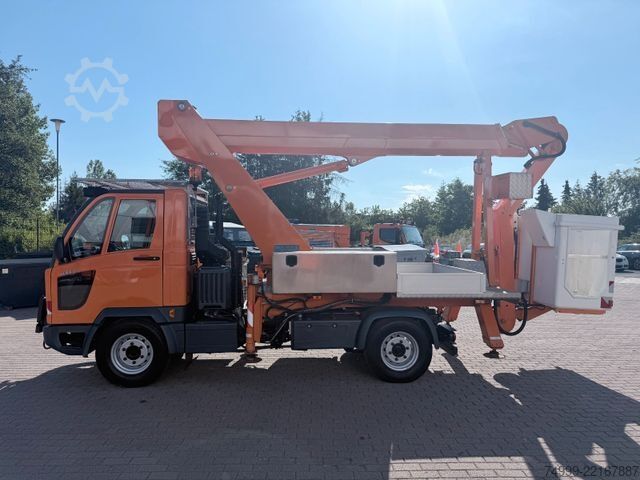 Tovornjaška dvižna delovna ploščad MULTICAR FUMO M30 C 4x4 Blumenbecker Hub- Arbeitsbühne