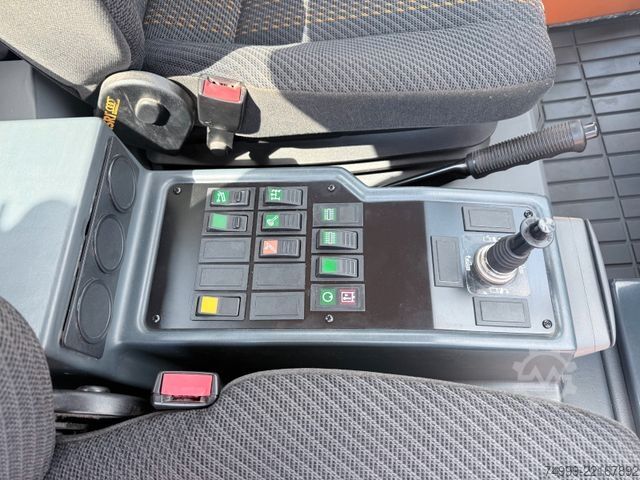 Drugo MULTICAR M27 C 4x4 3.5T