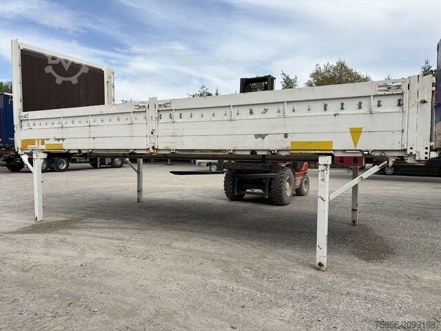 विनिमेय एलिवेटेड प्लेटफार्म के साथ प्लेटफाॅर्म ट्रक Krone BDF 7,45m Baustoff Bordwand + Türen