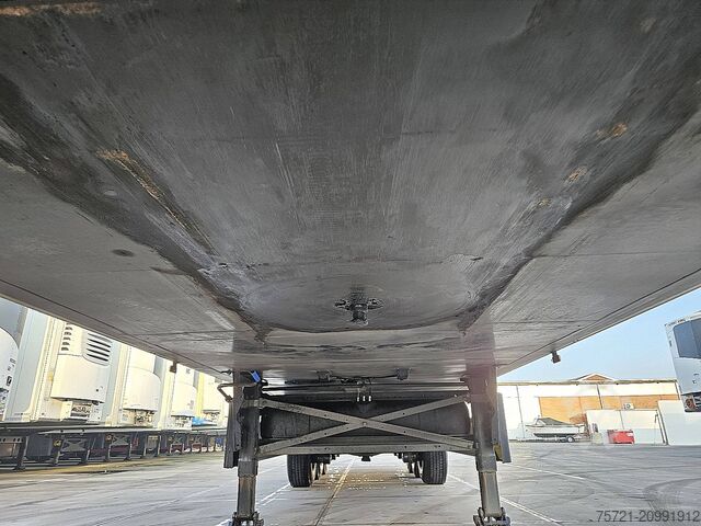 प्रशीतित/जमे हुए परिवहन SCHMITZ SKO 24