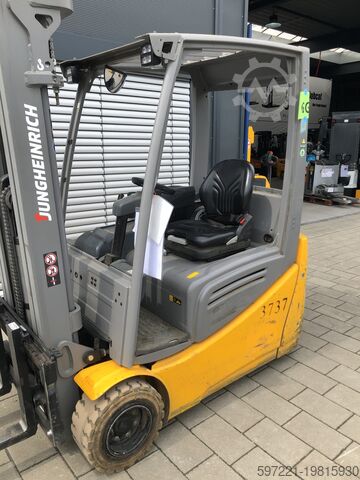 Electric - 3 wheels Jungheinrich EFG 216 k
