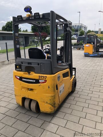 Electric - 3 wheels Jungheinrich EFG 216 k
