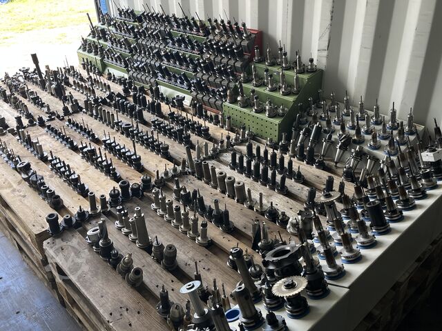 Zatezna glava HOLEX SK40 ER32 100mm • Čaura za CNC burgije i glodalice Oprawka zaciskowa HOLEX SK40 ER32 100mm • Tuleja do wierteł i frezów CNC Oprawka zaciskowa HOLEX SK40 ER32 100mm • Tuleja do wierteł i frezów CNC