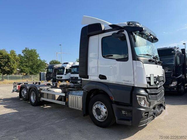 Автомобиль с заменяемым кузовом MERCEDES-BENZ ACTROS 2540 L BDF-Fahrgestell LBW 1,5 T*LENK