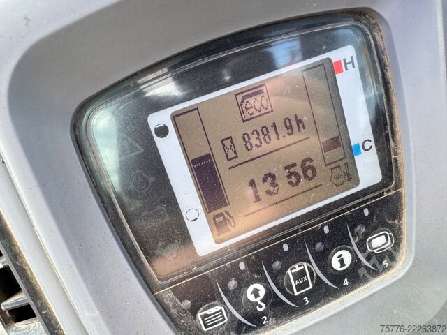 ミニショベル KUBOTA KX080-4    Rototilt RS30  + Sortier/Greifmodul