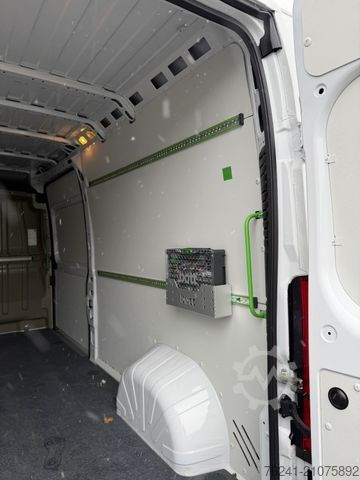 Furgoneta CITROEN Jumper Kastenwagen L3H2 3.3T  Diesel 140 Manue40