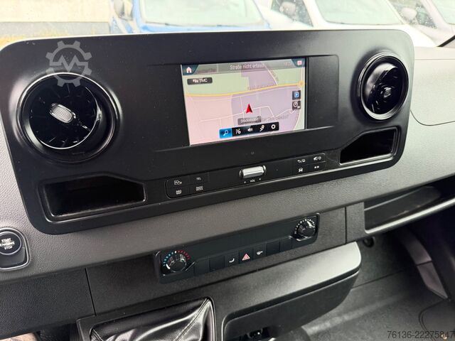 Ван с висока покривка MERCEDES-BENZ Sprinter 314 CDI AHK 2,8t Navi Kamera L2H2