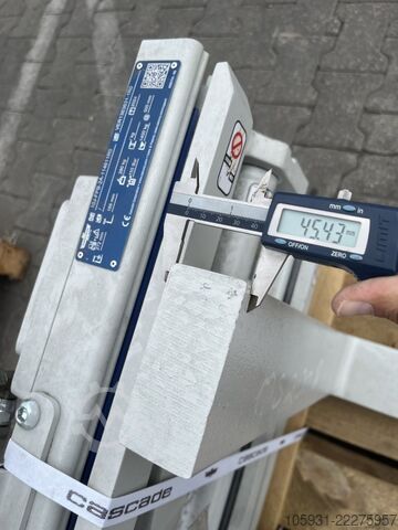 Gaffelpositionerare Cascade 10J-FPB-2A-114611R0