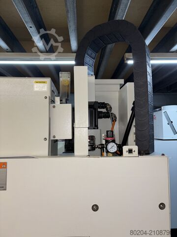 Fräsmaskin XYZ Machine Tools 2 OPP