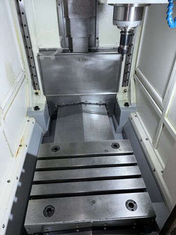 Fräsmaskin XYZ Machine Tools 2 OPP