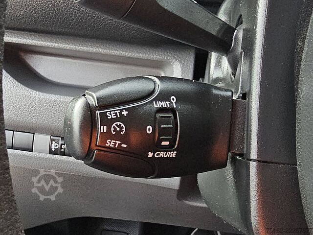 Camioneta familiar de techo alto PEUGEOT EXPERT 1.6 ac 3-zits EURO6