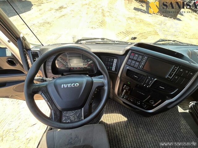 Camión de bebidas Iveco Stralis AS260S42/2x LBW/Schwenkwand/Zug