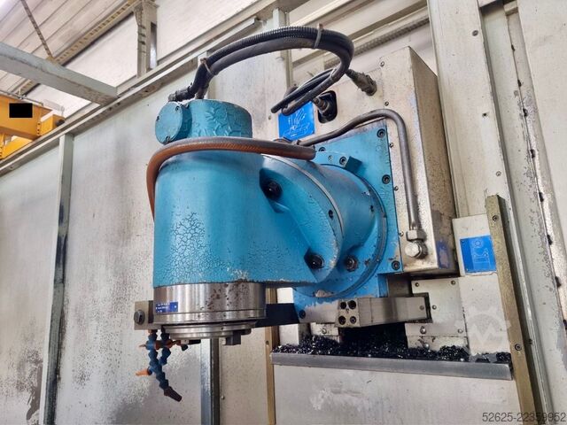 Bed Type Milling Machine - Universal AUERBACH FBE 2000