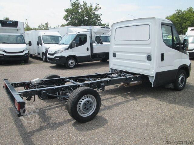 Bestelwagenchassis IVECO 35 S12 *Fahrgestell*Euro6*