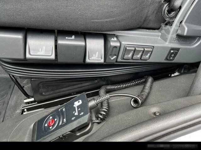Box van MERCEDES-BENZ Atego 823 L Koffer 7,30m* LBW 1to*Klima*Alu*TOP