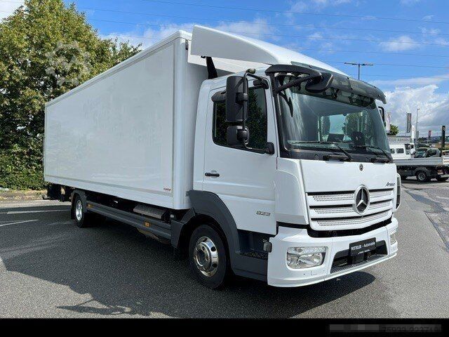 Customized van MERCEDES-BENZ Atego 823 L Koffer 7,30m* LBW 1to*Klima*Alu*TOP
