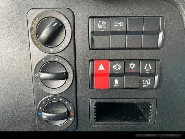 Customized van MERCEDES-BENZ Atego 823 L Koffer 7,30m* LBW 1to*Klima*Alu*TOP