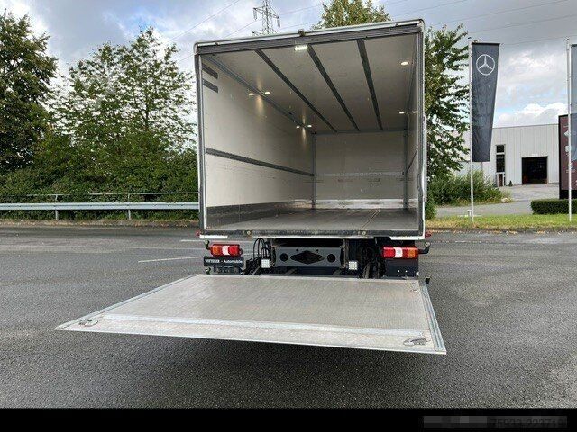 Customized van MERCEDES-BENZ Atego 823 L Koffer 7,30m* LBW 1to*Klima*Alu*TOP