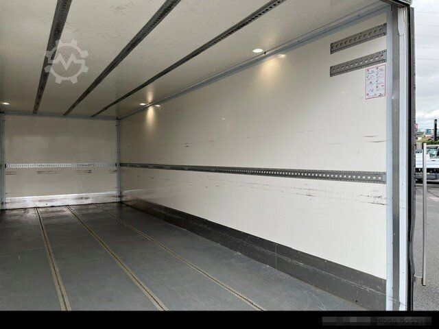 Customized van MERCEDES-BENZ Atego 823 L Koffer 7,30m* LBW 1to*Klima*Alu*TOP