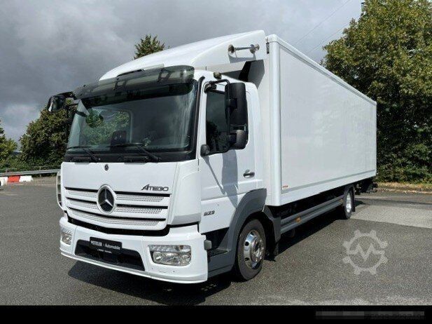 Sasis van MERCEDES-BENZ Atego 823 L Koffer 7,30m* LBW 1to*Klima*Alu*TOP