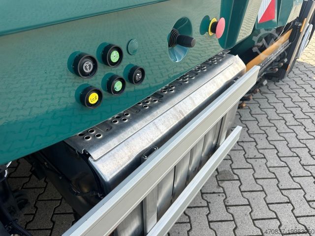 Atkritumu vedējs MERCEDES-BENZ Antos 2533 / Seitenlader Zöller SLF XL 28 P