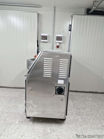 Kutter, komsnijmachine Namega GmbH 40l