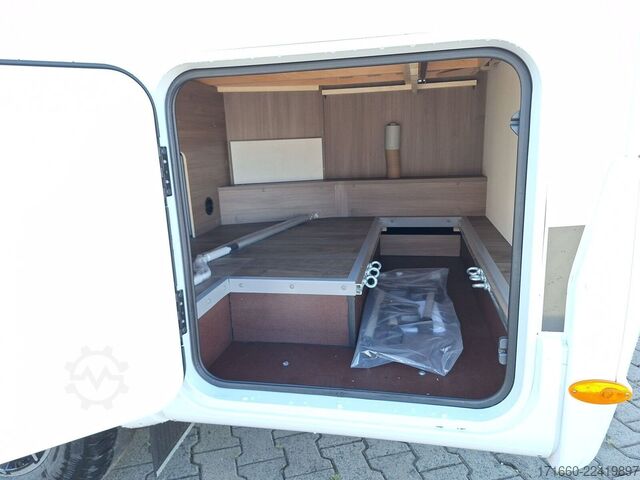 Pusiau integruotas kemperis CARADO pro+ T 135 Hubbett
