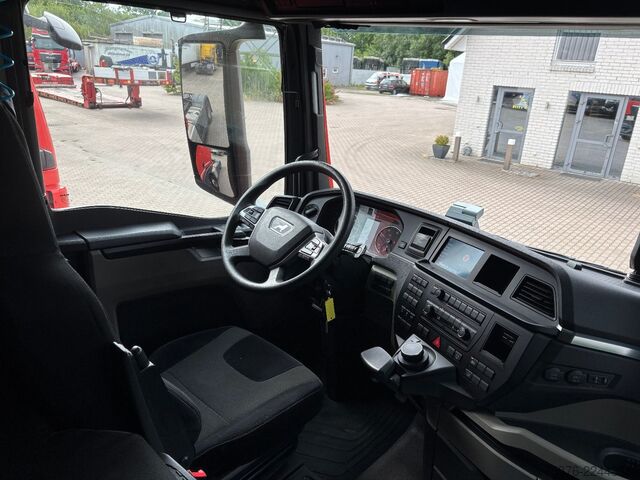 Standardni vlačilec MAN TGX 18.430 Retarder Zwei Tanks Klimaautomatik