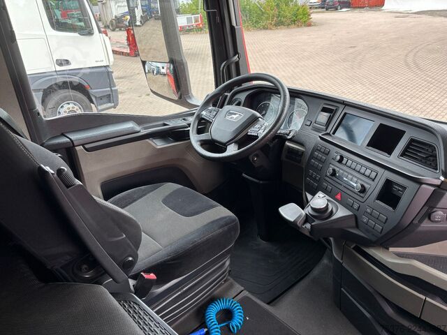 Standardni vlačilec MAN TGX 18.430 Retarder Zwei Tanks Klimaautomatik
