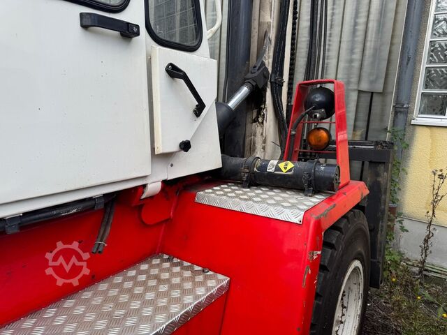 Heavy duty forklift SVETRUCK Ljungby, Sweden