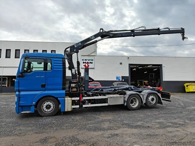 Sistem lengan pengait MAN TGX 26.400 Container Hyvalift Crane HIAB 144