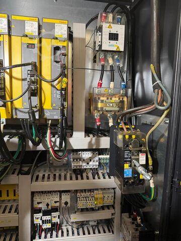 CNC treimis- ja freesimiskeskus DOOSAN PUMA 480 LM