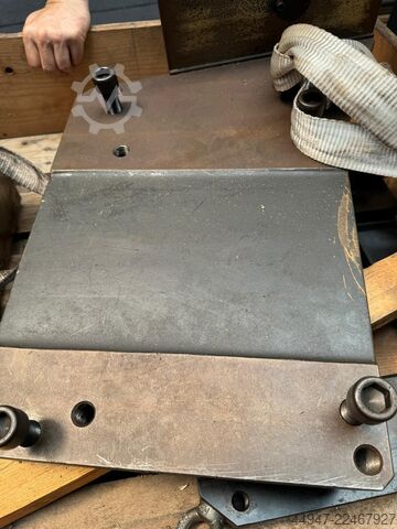 CNC treimis- ja freesimiskeskus DOOSAN PUMA 480 LM