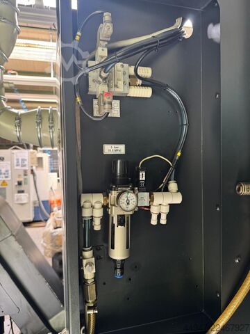 CNC treimis- ja freesimiskeskus DOOSAN PUMA 480 LM