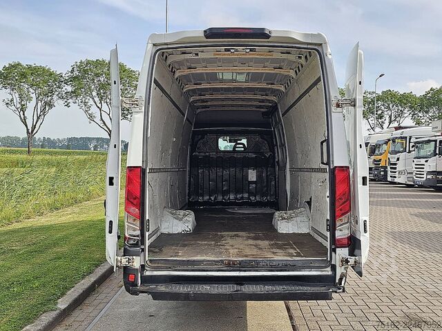 Stationvogn med højt tag IVECO DAILY 35C16 Dubbellucht Maxi!