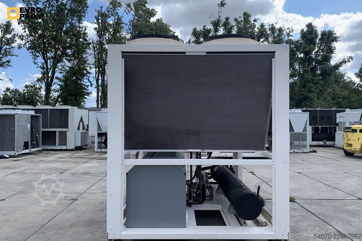 Hűtőgép Used Industrial Chiller CLIVET - 261 kW | With warranty