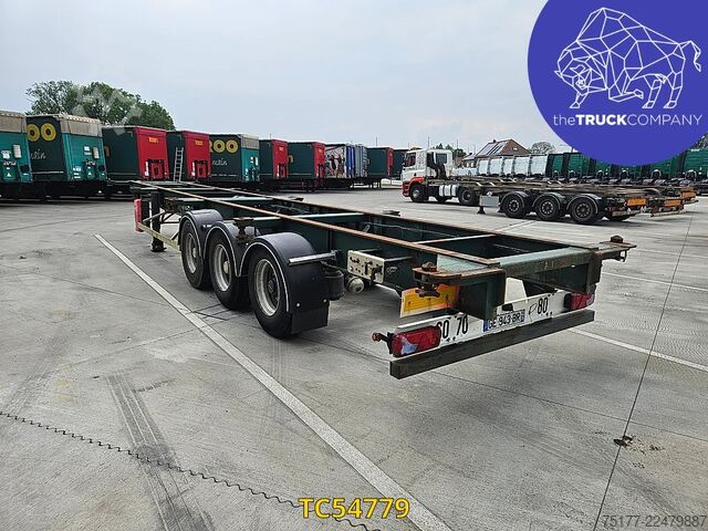 Transport af containere Trailor 