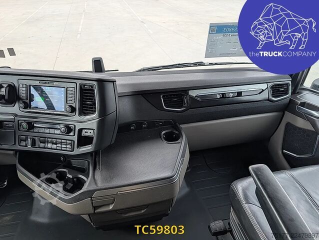 معيار SZM Scania S 520