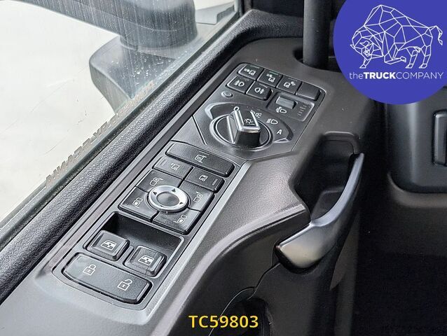 معيار SZM Scania S 520