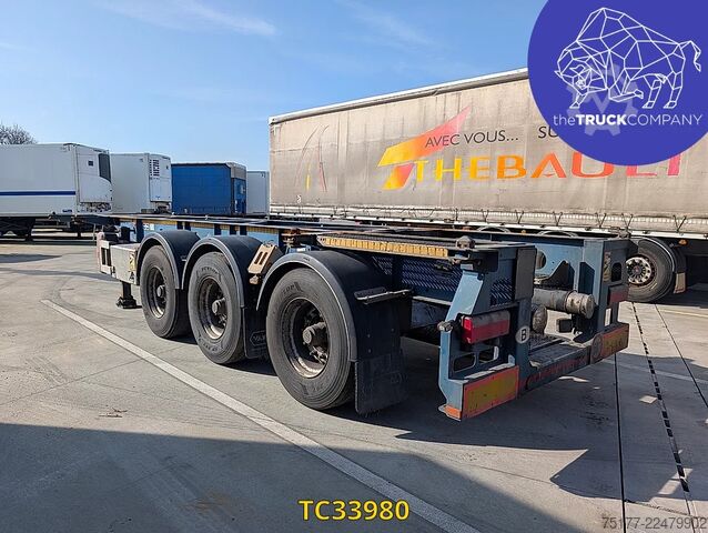 Transport af containere Vanhool 30. ADR