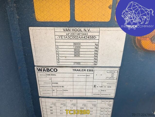Transport af containere Vanhool 30. ADR