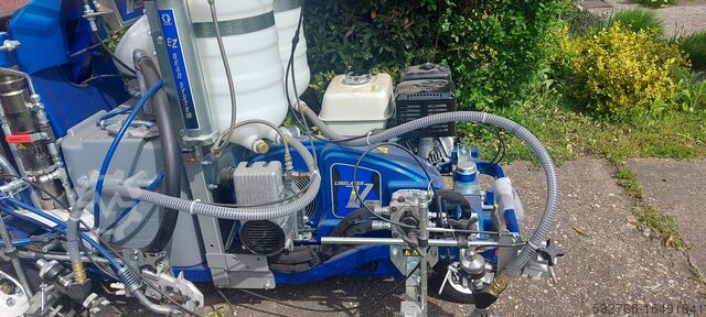 Road marking machine (never used) Graco LineLazer V 250SPS HPREDL 2-AUTO/2-TANK