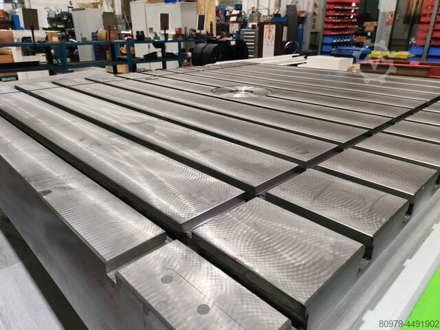 WAAGERECHTES BOHRWERK – KREUZAUSFÜHRUNG RETOS WHN13CNC