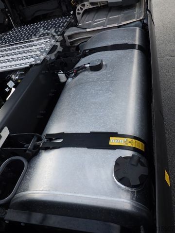 Standard trekkvogn VOLVO FH460 TC Globe-XL/VEB/Safety/2xTank/Alcoa/226tkm